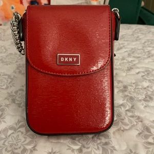 DKNY NS PHONE CROSSBODY BAG RED NWT